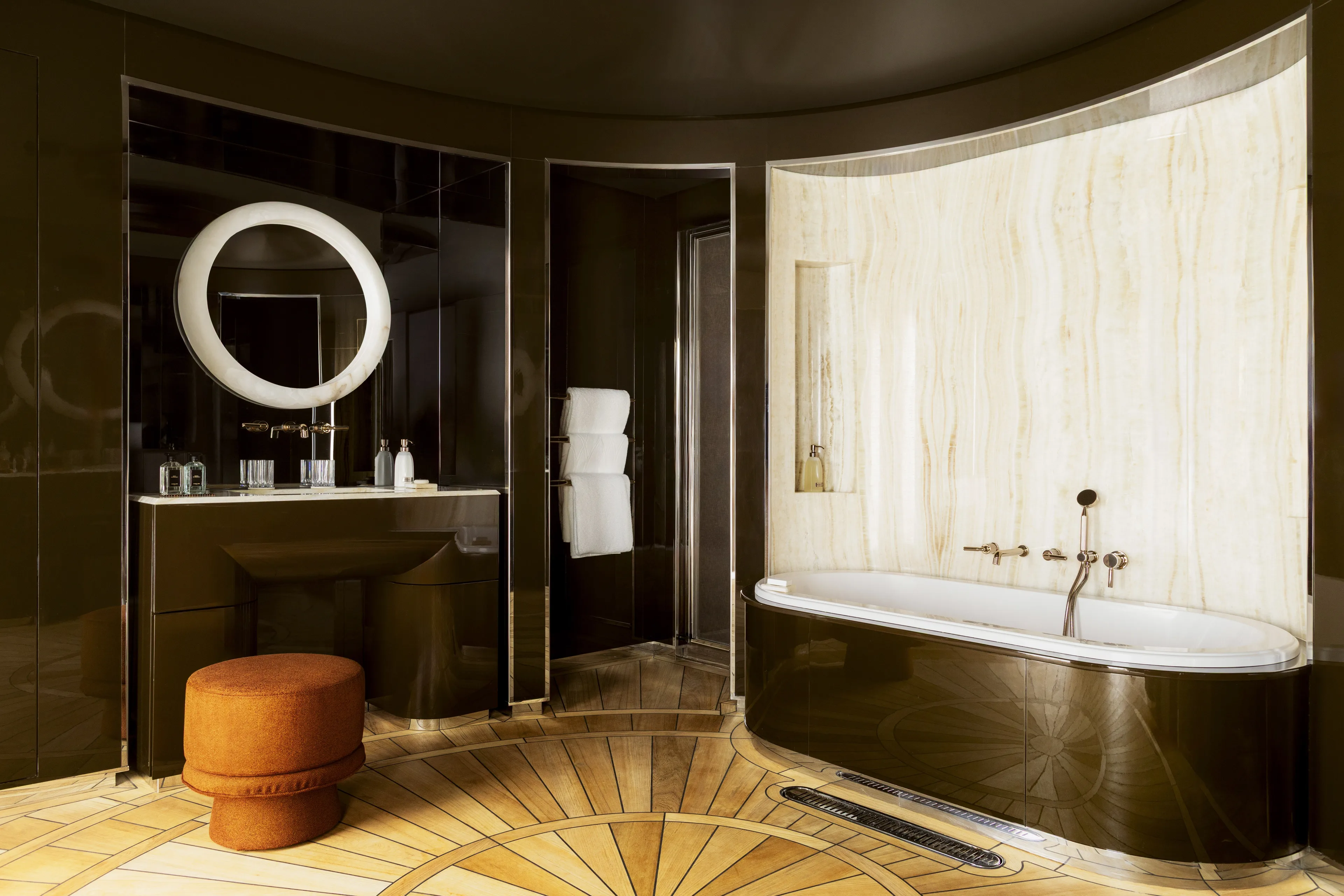 Luxury suite with bathroom