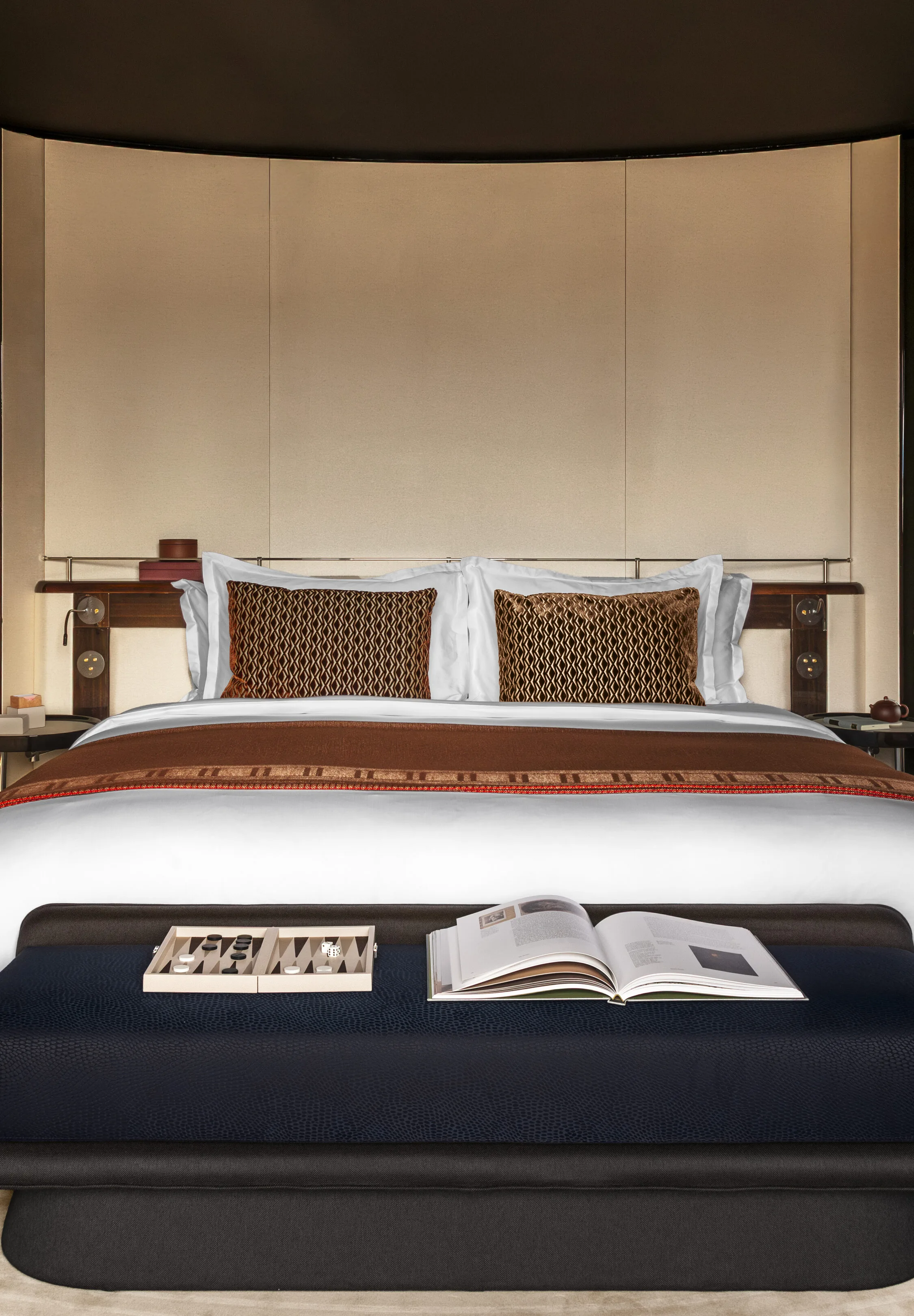 Luxury suite with king size bed