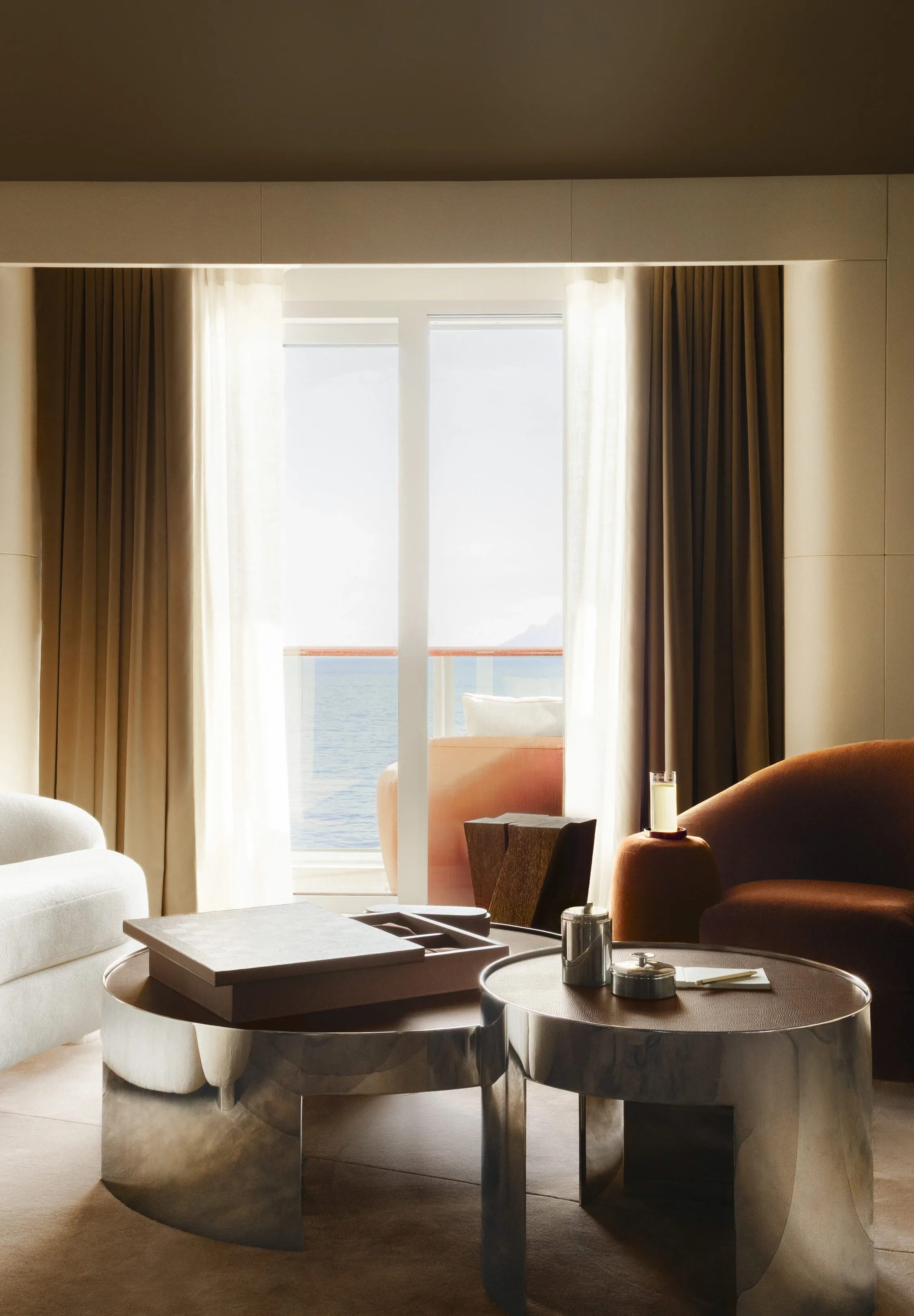 Luxury suite with sea view
